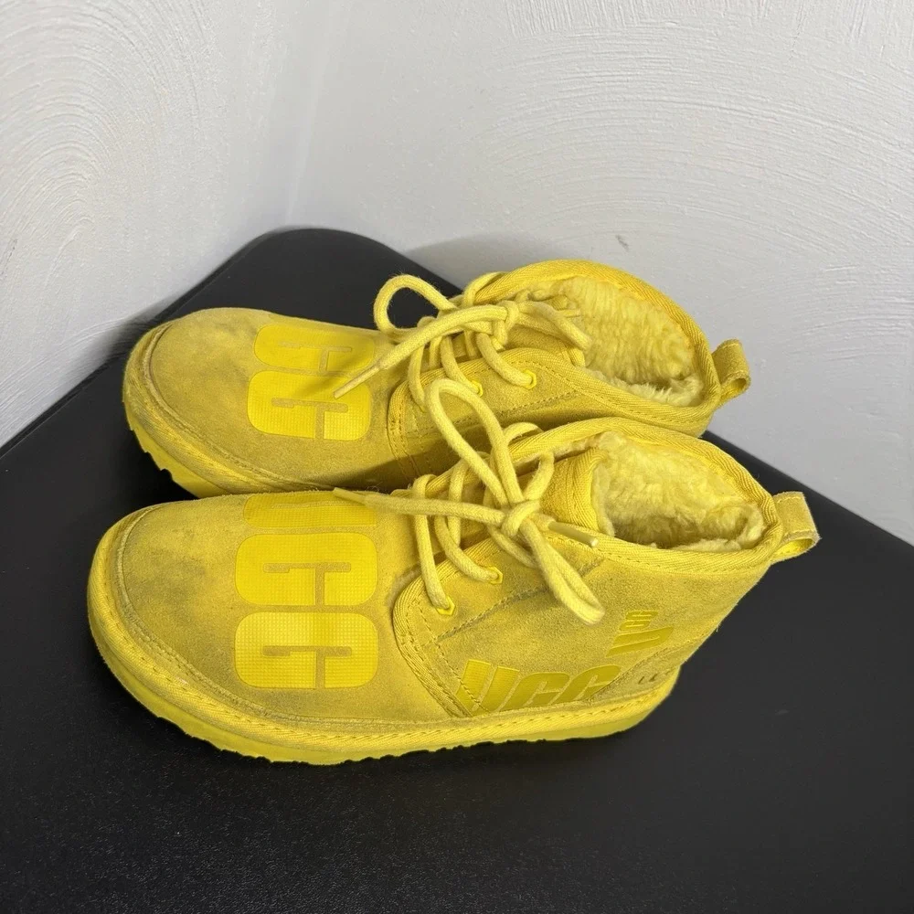 UGG Neumel ll Scatter Graphic Suede Classic Boots Kids Size Canary Yellow Size 2